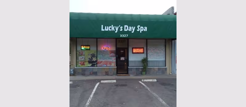 Lucky's Day Spa