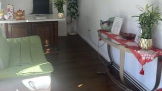 | Lucky Facials Center