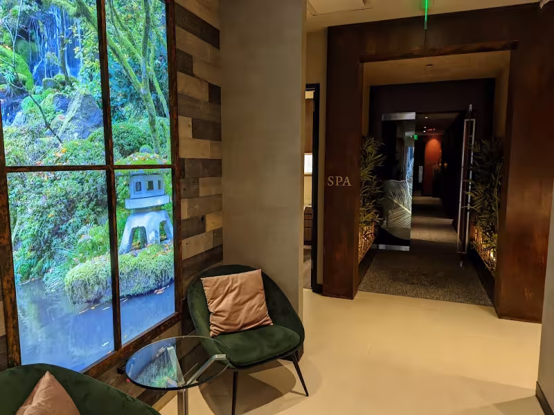 Spa Lounge By Eastern Breeze