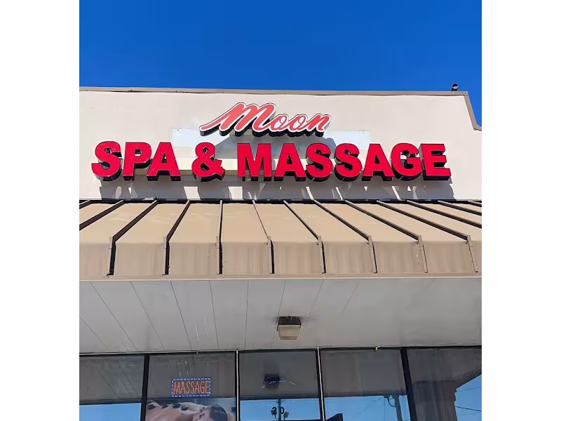Moon Spa & Massage