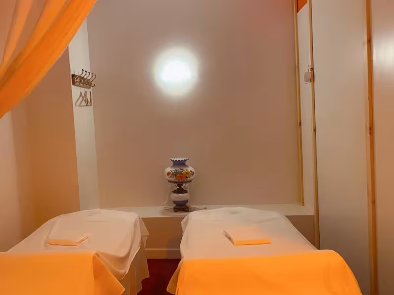 Sunny Spa