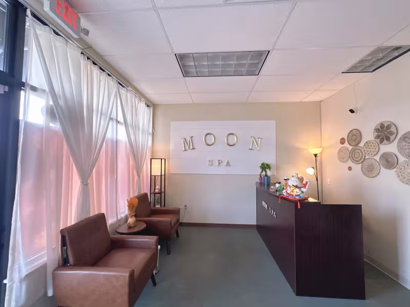 Moon Spa Massage