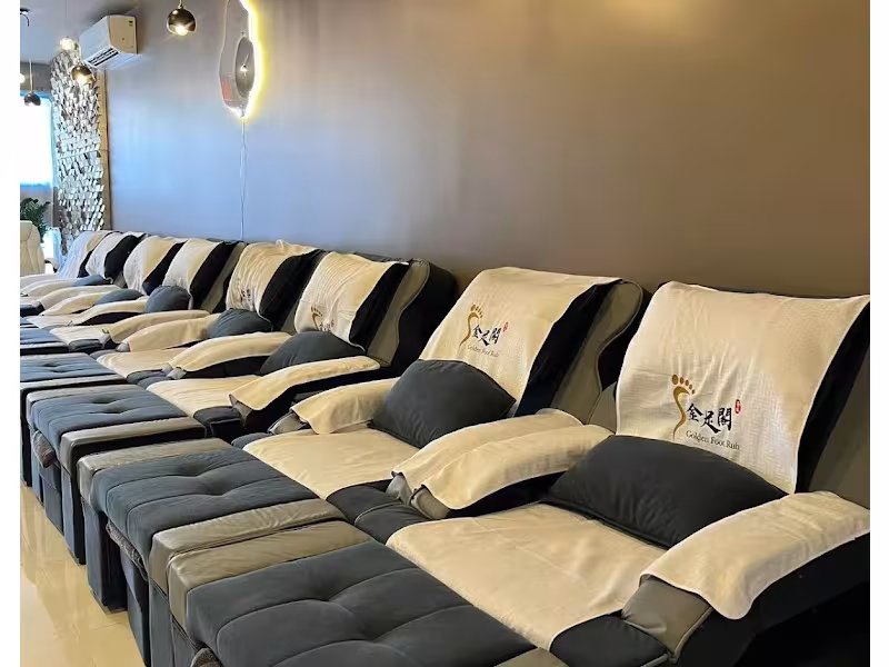 Golden Foot Spa