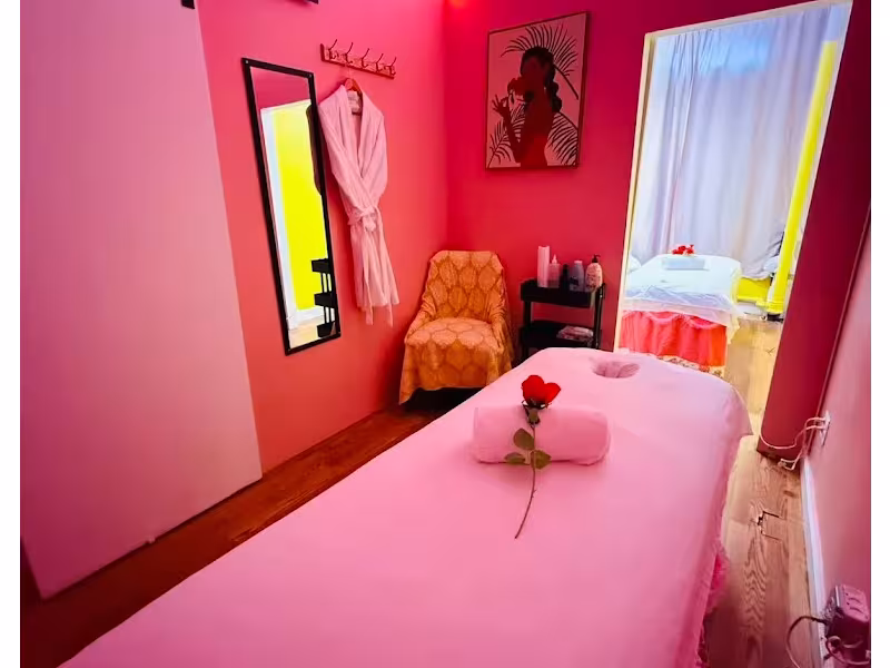 Aqua Bliss Spa Massage