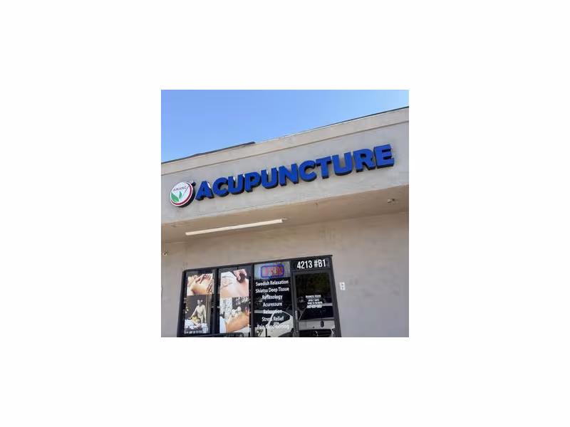 Aikang Acupuncture and Massage
