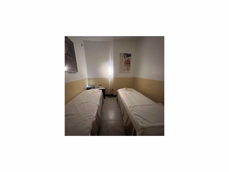 Zhengyuanyuan Foot Care