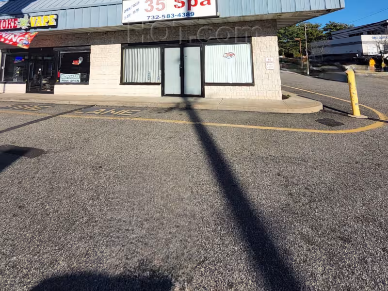 35 Spa