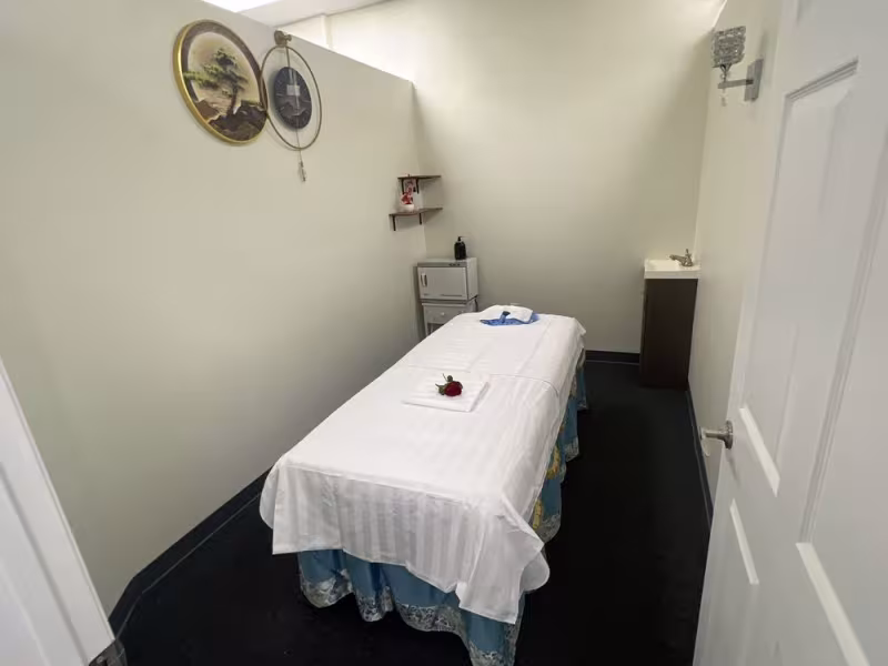 Healing Hands Spa