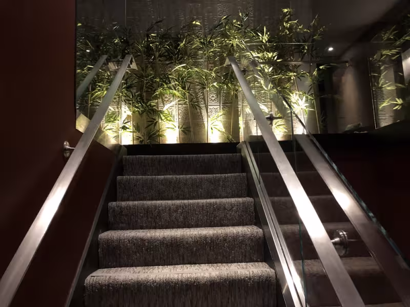 Spa Lounge By Eastern Breeze