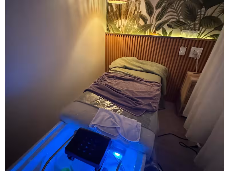 Shakira Scalp&Hair Spa 知足常乐头疗馆