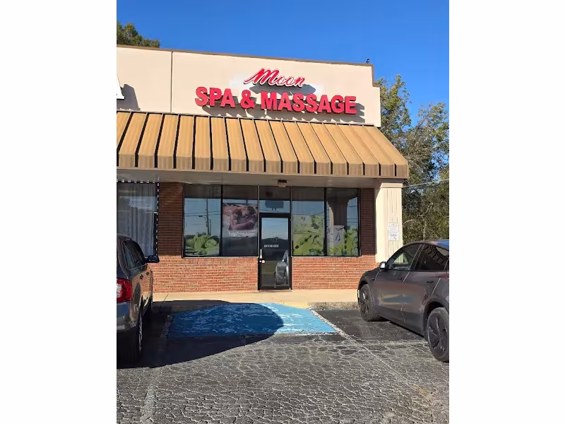 Moon Spa & Massage
