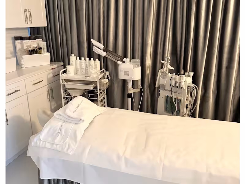 No.1 Nassau Spa - Massage, Skincare, & Head Spa