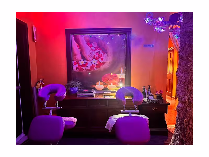 Massage Palace