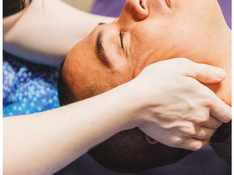 Samantha Adams (Breath of Fresh Air Therapeutic Massage)