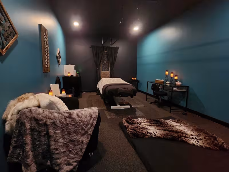 Rosanna Smith LMT ( Blended Bodyworks Therapeutic Massage)