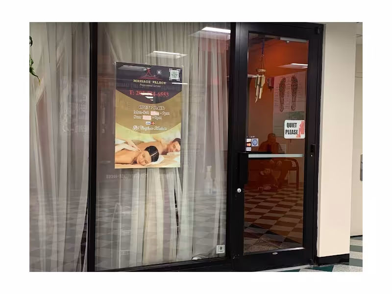 Massage Palace