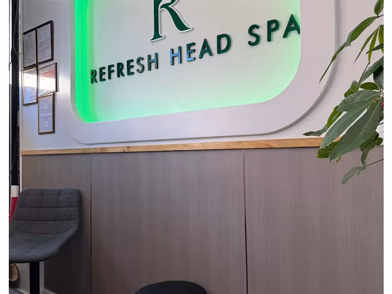 Refresh Head Spa