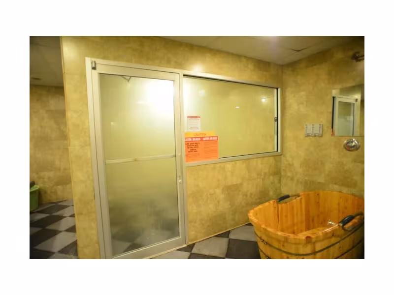 Crystal Sauna & Spa